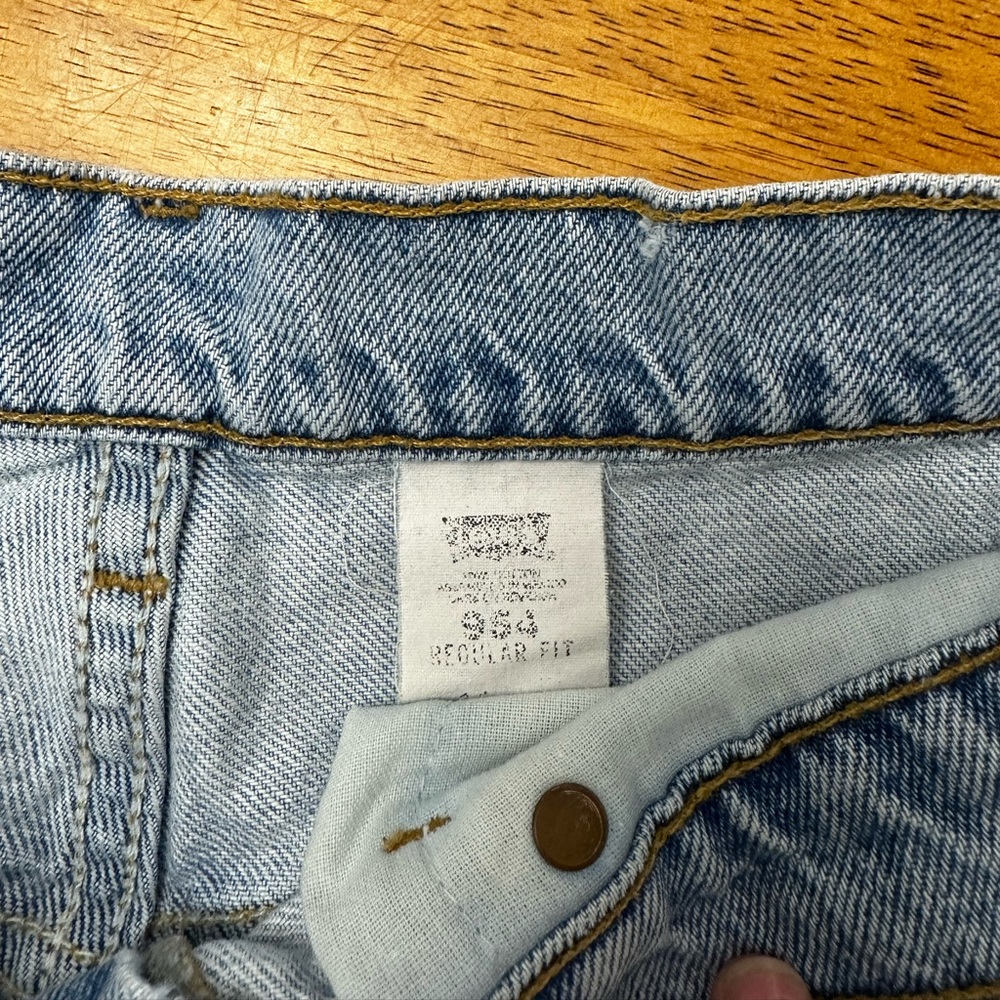 Levi’s VTG orange tag light wash denim shorts - Picture 4 of 9